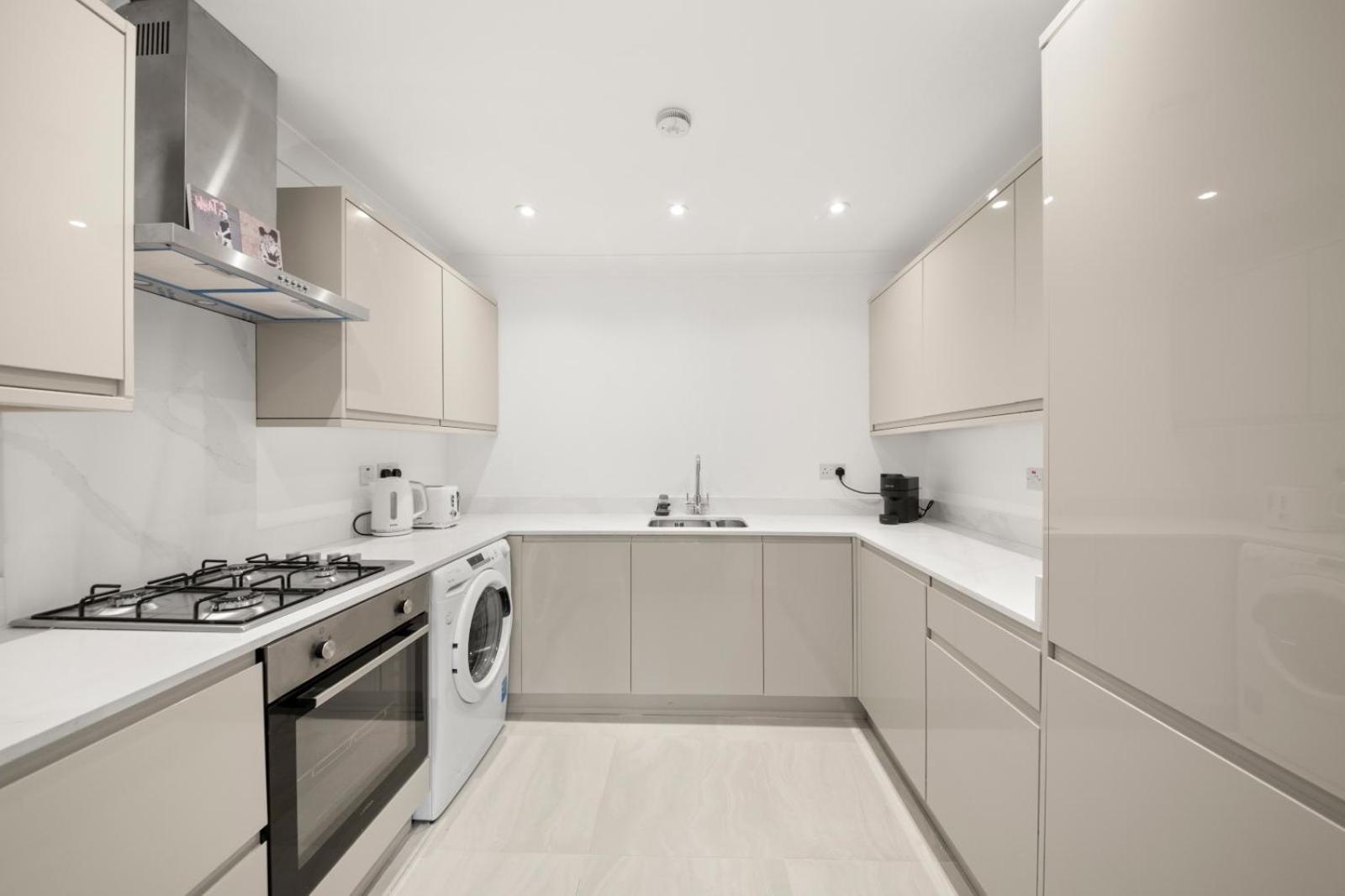 Sg, Stylish Paddington, Apartment